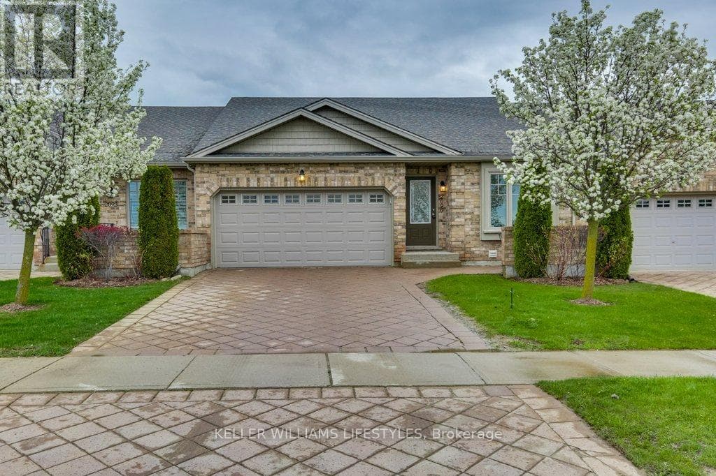2090 DENVIEW AVENUE in
