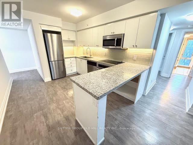 W804 - 565 WILSON AVENUE W in Clanton Park