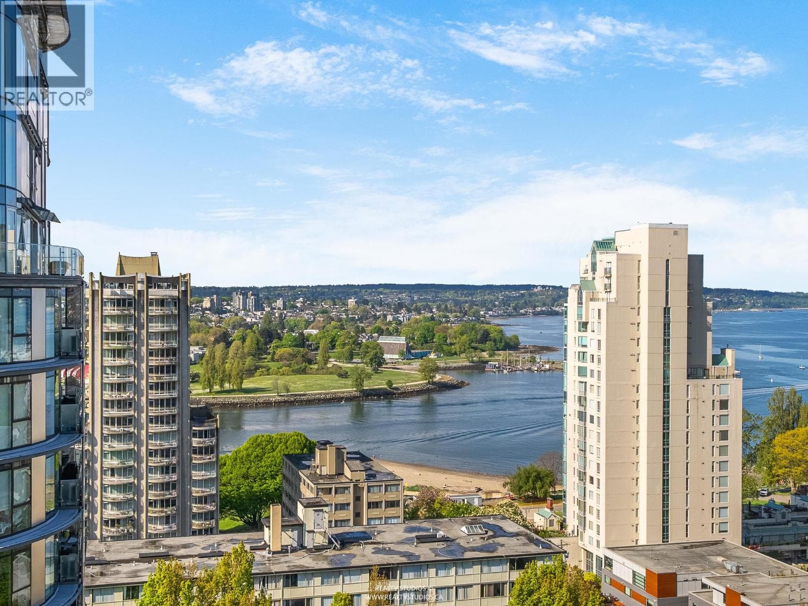 501 1250 BURNABY STREET in West End