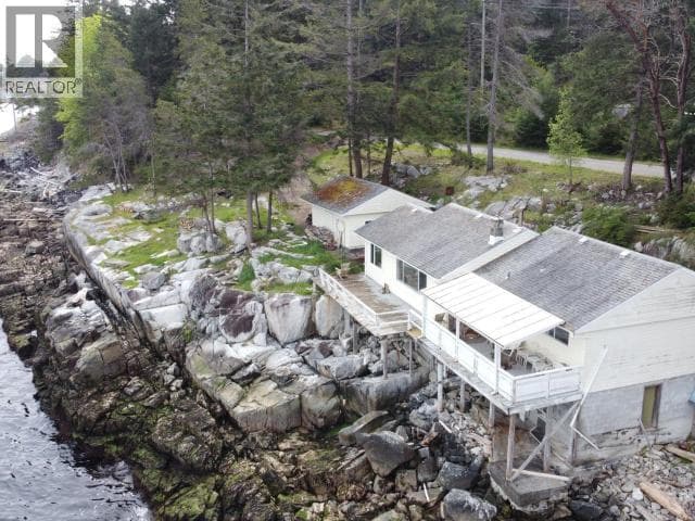 2617 SMELTER AVE in