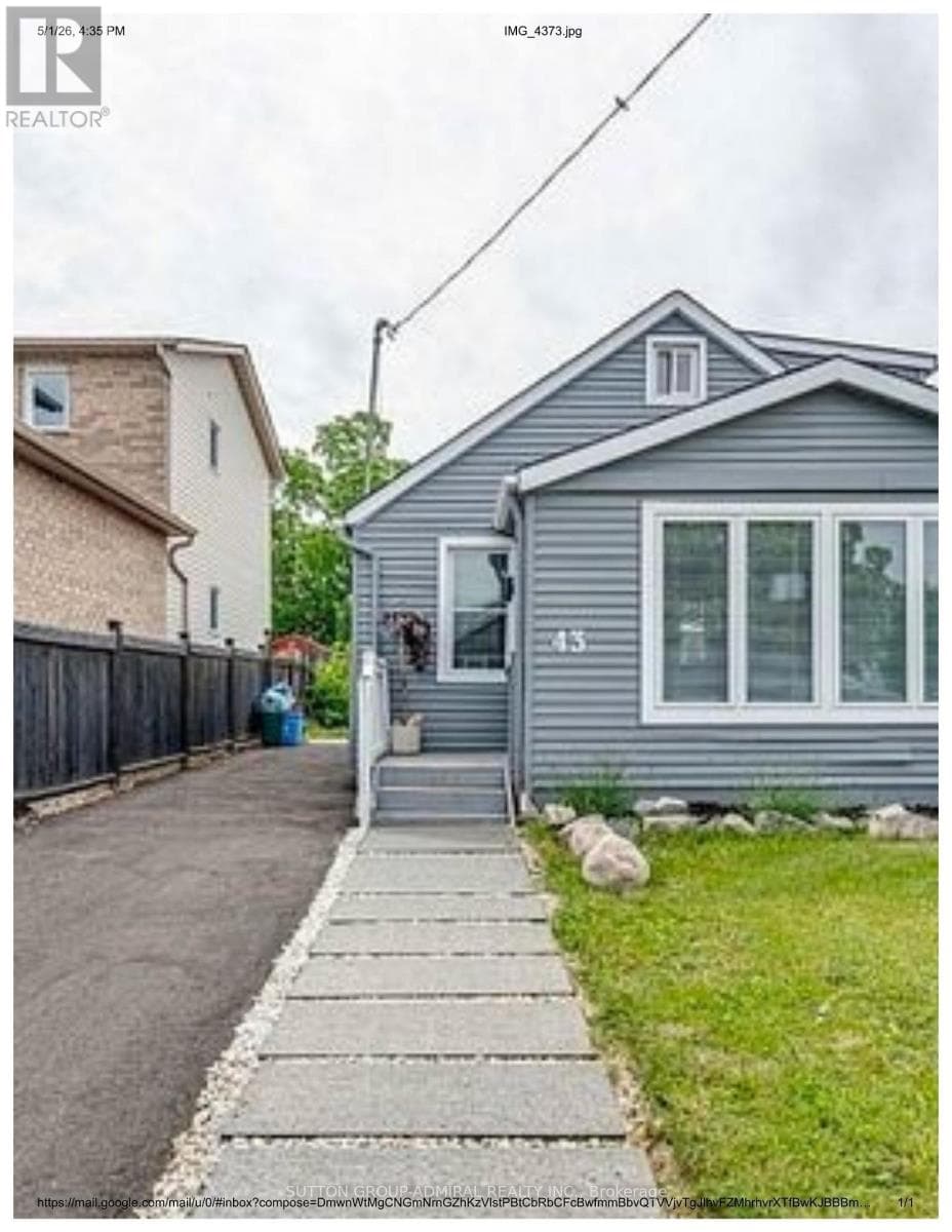 43 ADAIR AVENUE NORTH in Mcquesten West