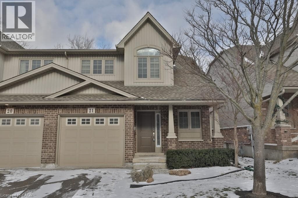 7 GIBSON Place Unit# 21 in