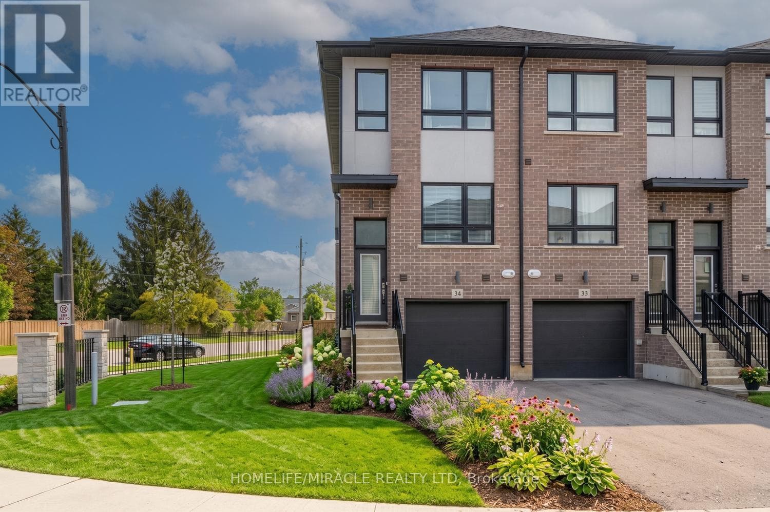 720 GREY Street Unit# 34 in