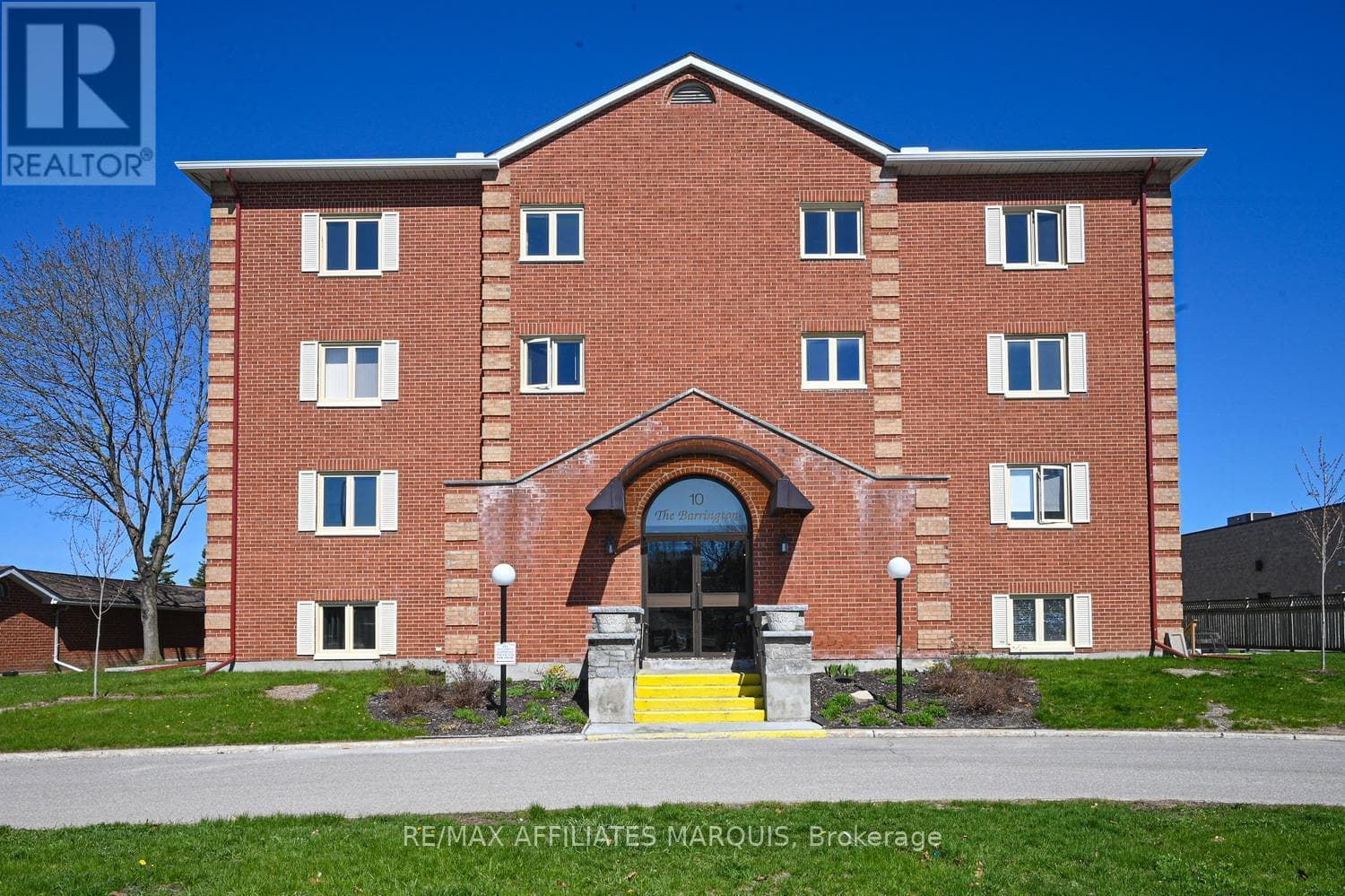 104 - 10 ARMSTRONG DRIVE in