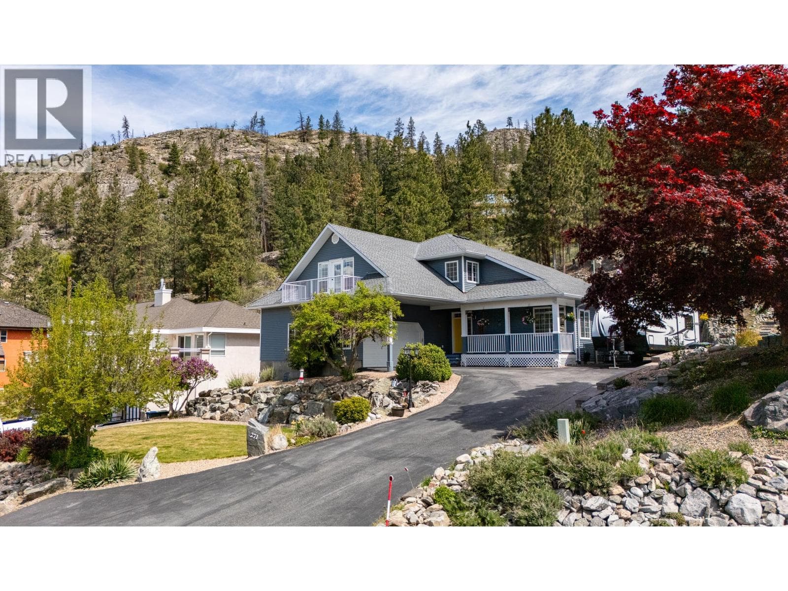 271 Heritage Boulevard in