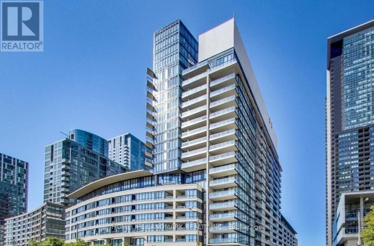 833 - 8 TELEGRAM MEWS in Harbourfront-CityPlace