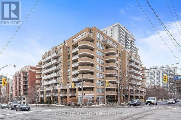 613 - 245 DAVISVILLE AVENUE in South Eglinton-Davisville