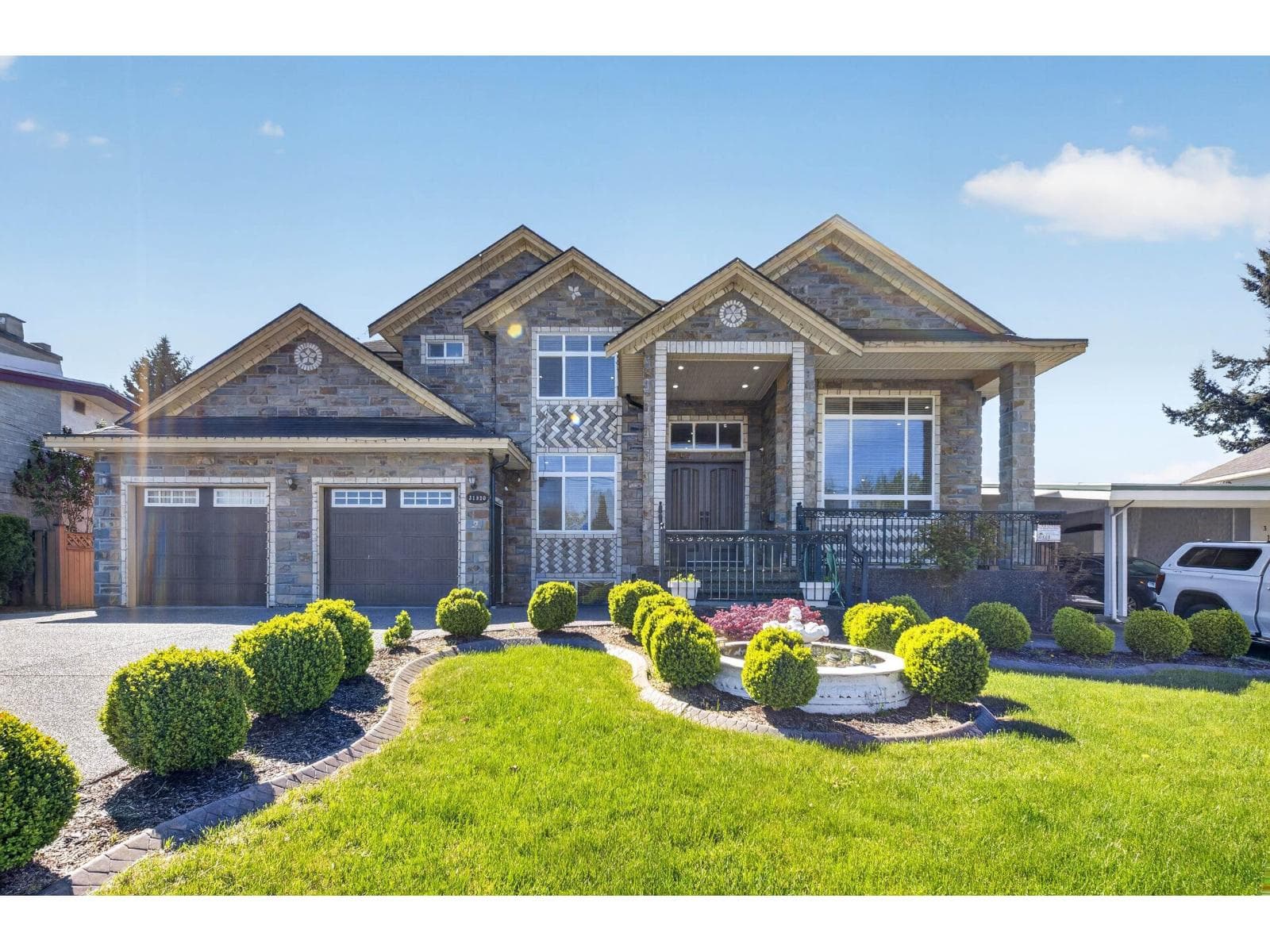 31920 GLENWOOD AVENUE in South Clearbrook