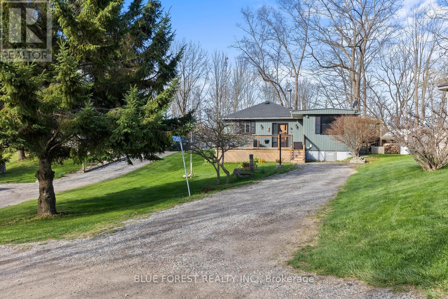 7365 FAIRVIEW DRIVE in