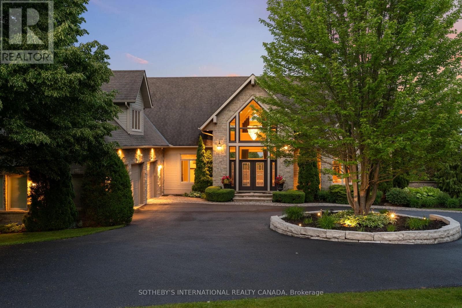 12 ISLAND VIEW COURT in