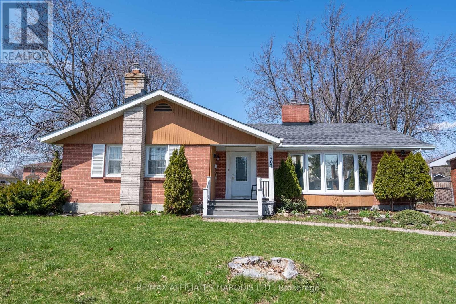 1407 BOYD STREET in