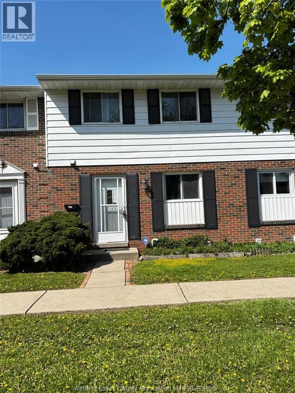 3057 MEADOWBROOK LANE Unit# 3 in Forest Glade