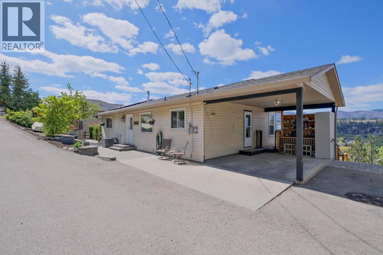 11420 Darlene Road in