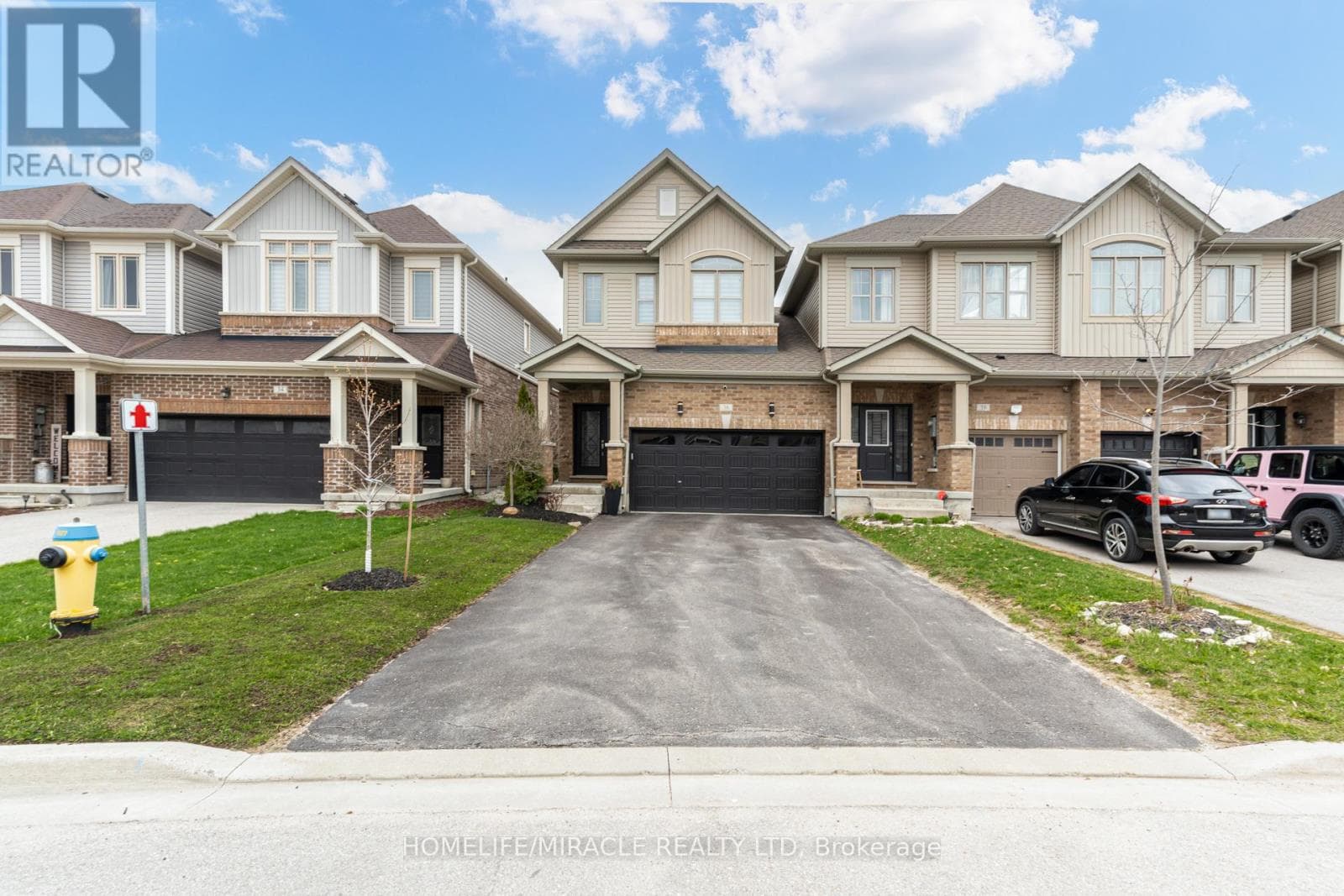 36 HOARD AVENUE N in