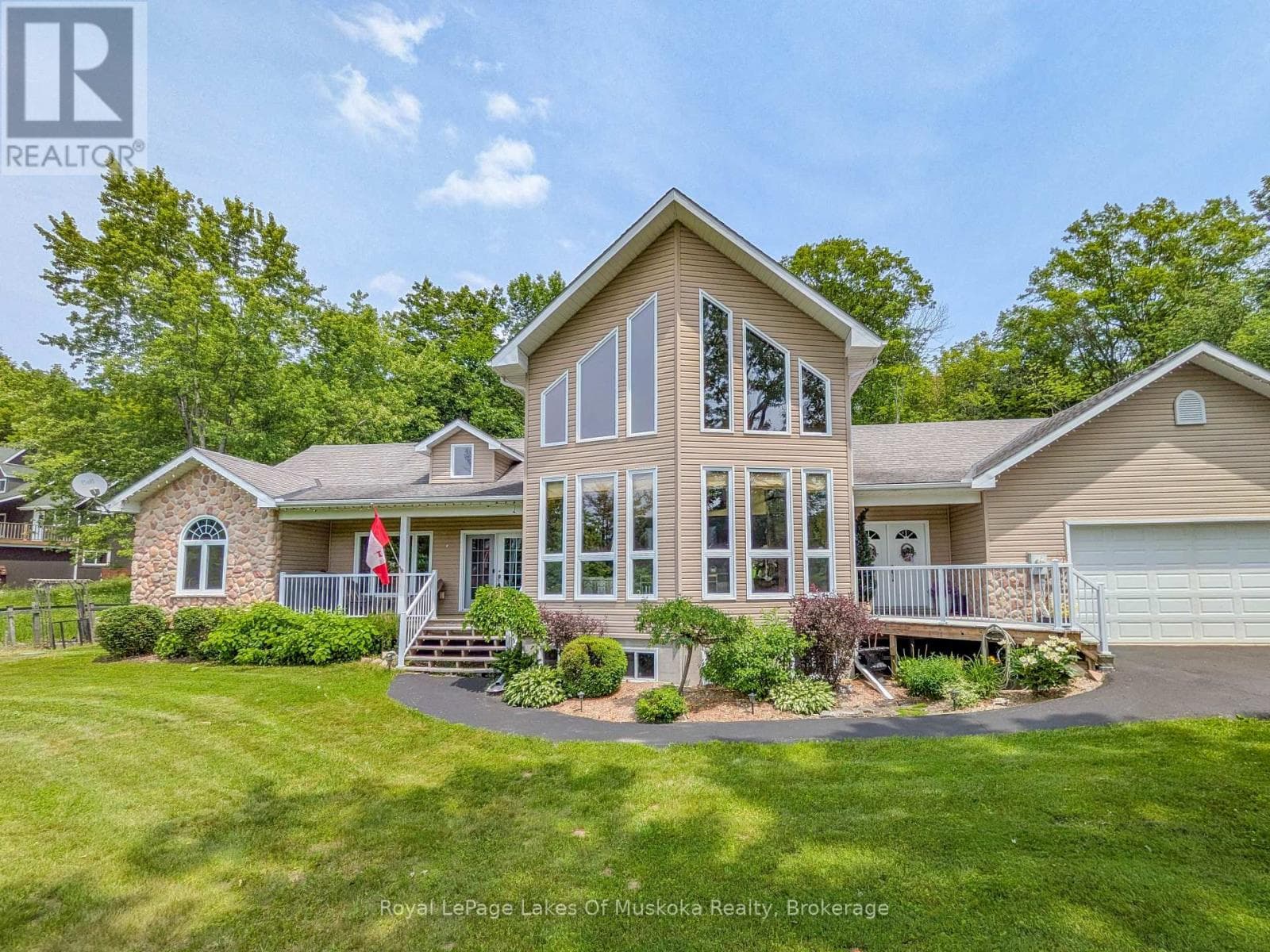 1441 CEDAR LANE in