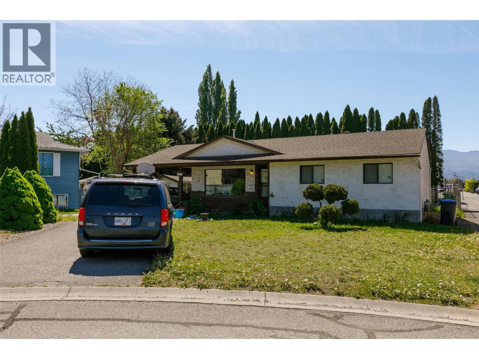 2913 BOUVETTE STREET in South Pandosy - KLO