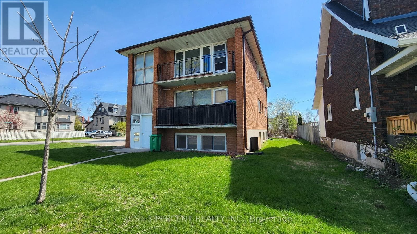 198 AYLMER STREET NORTH in Downtown