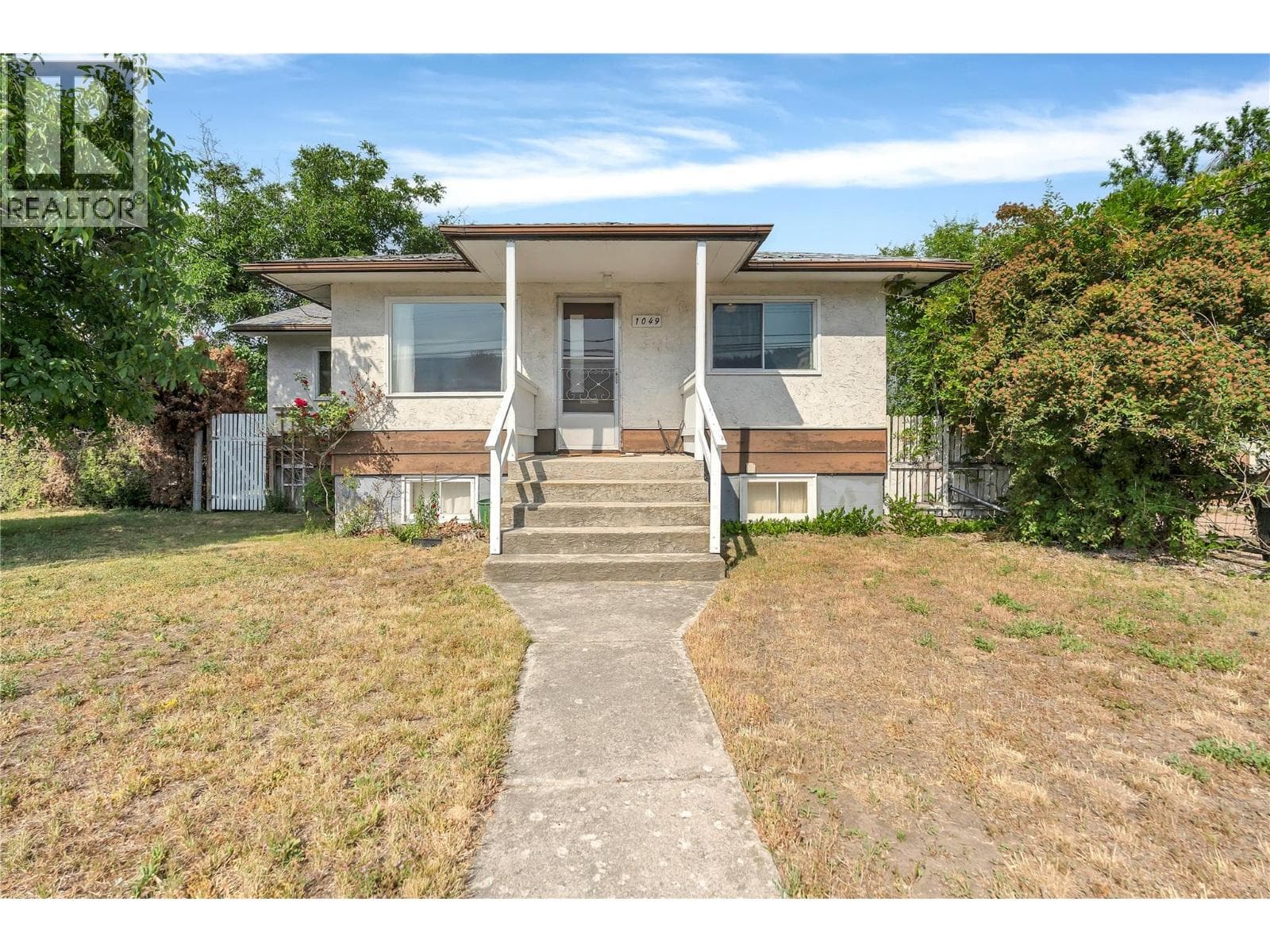 1049 GOVERNMENT STREET in
