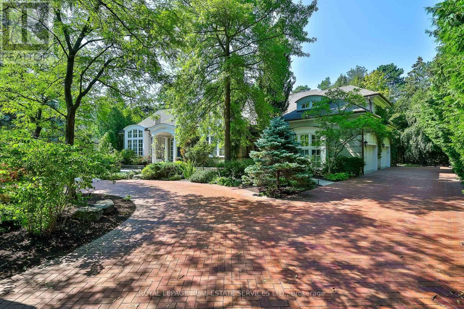 9 SEINECLIFFE ROAD in Markham West