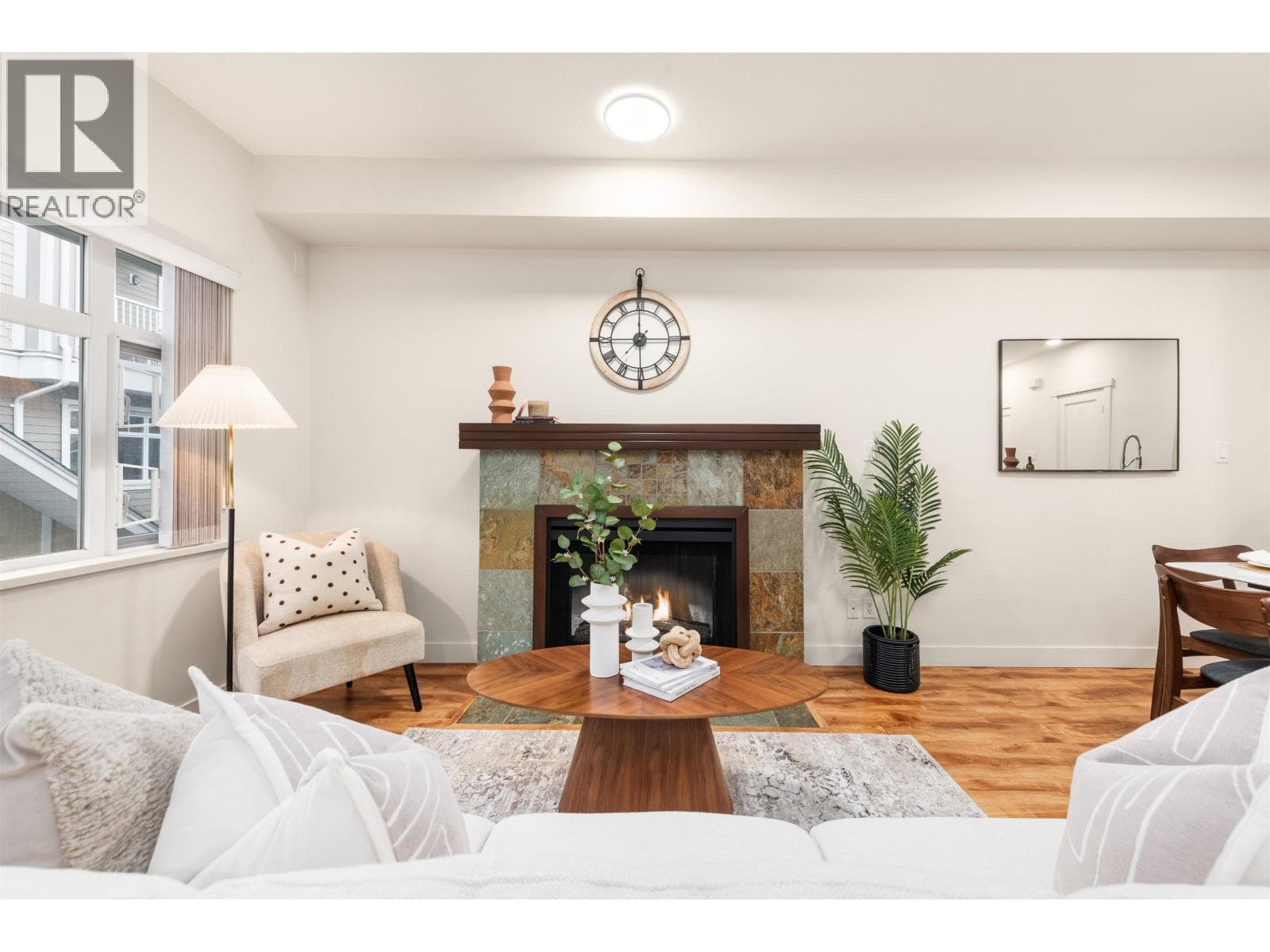 137 7388 MACPHERSON AVENUE in Clinton-Glenwood