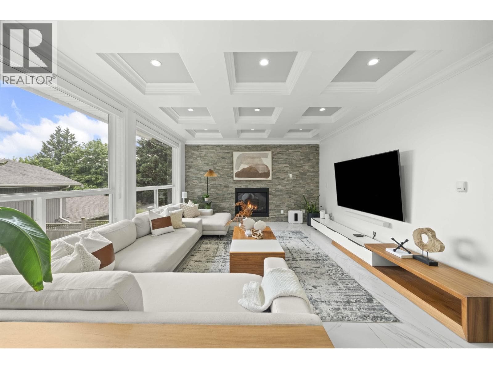 7638 AUBREY STREET in