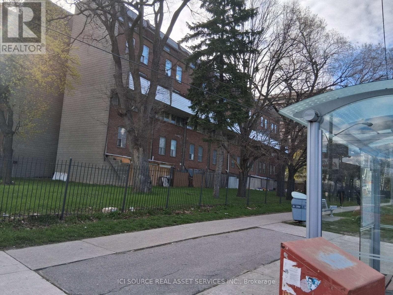 148 - 10 EDDYSTONE AVENUE in Glenfield-Jane Heights