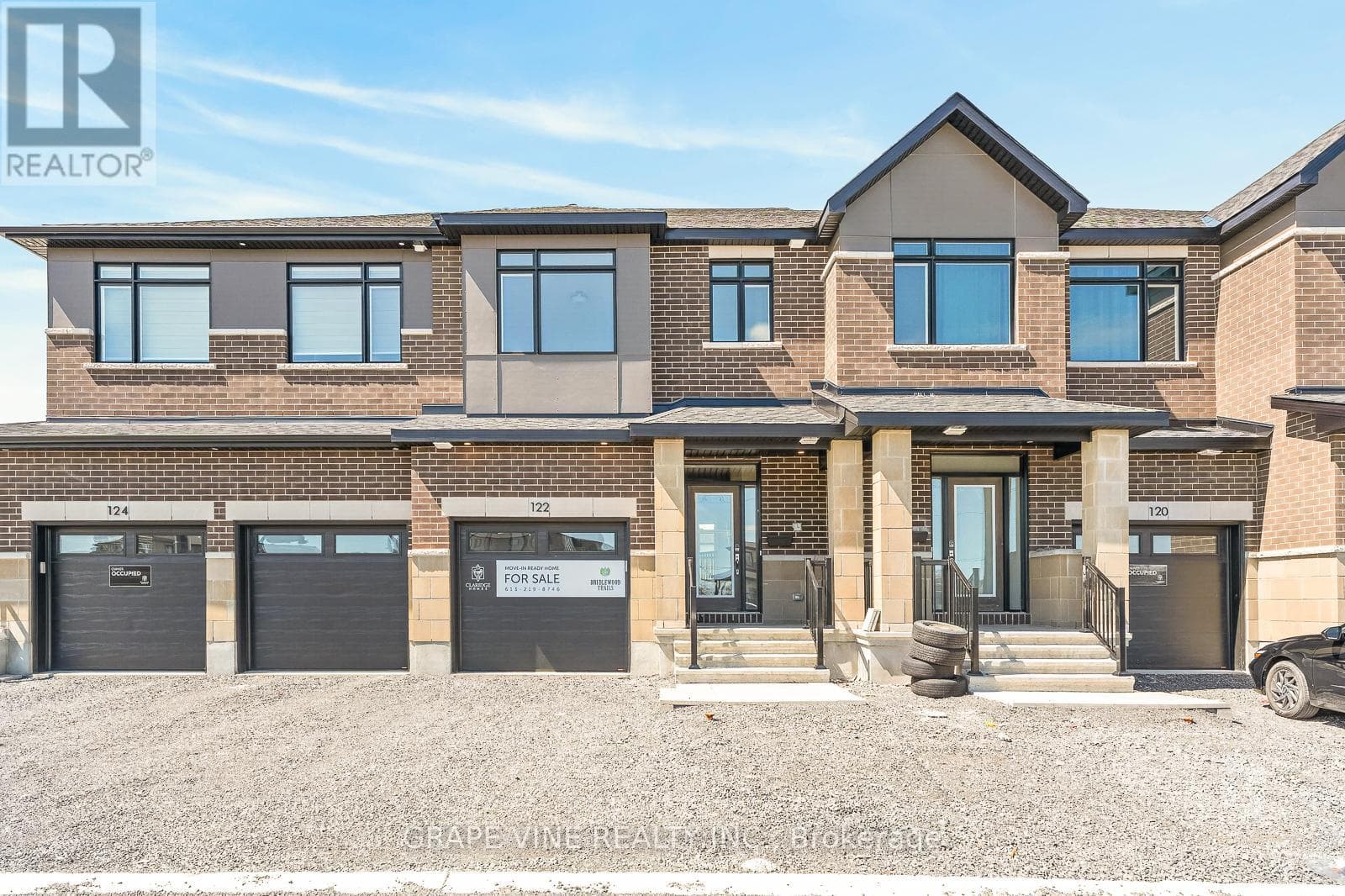 122 SAN FELICE CIRCLE in GLEN CAIRN