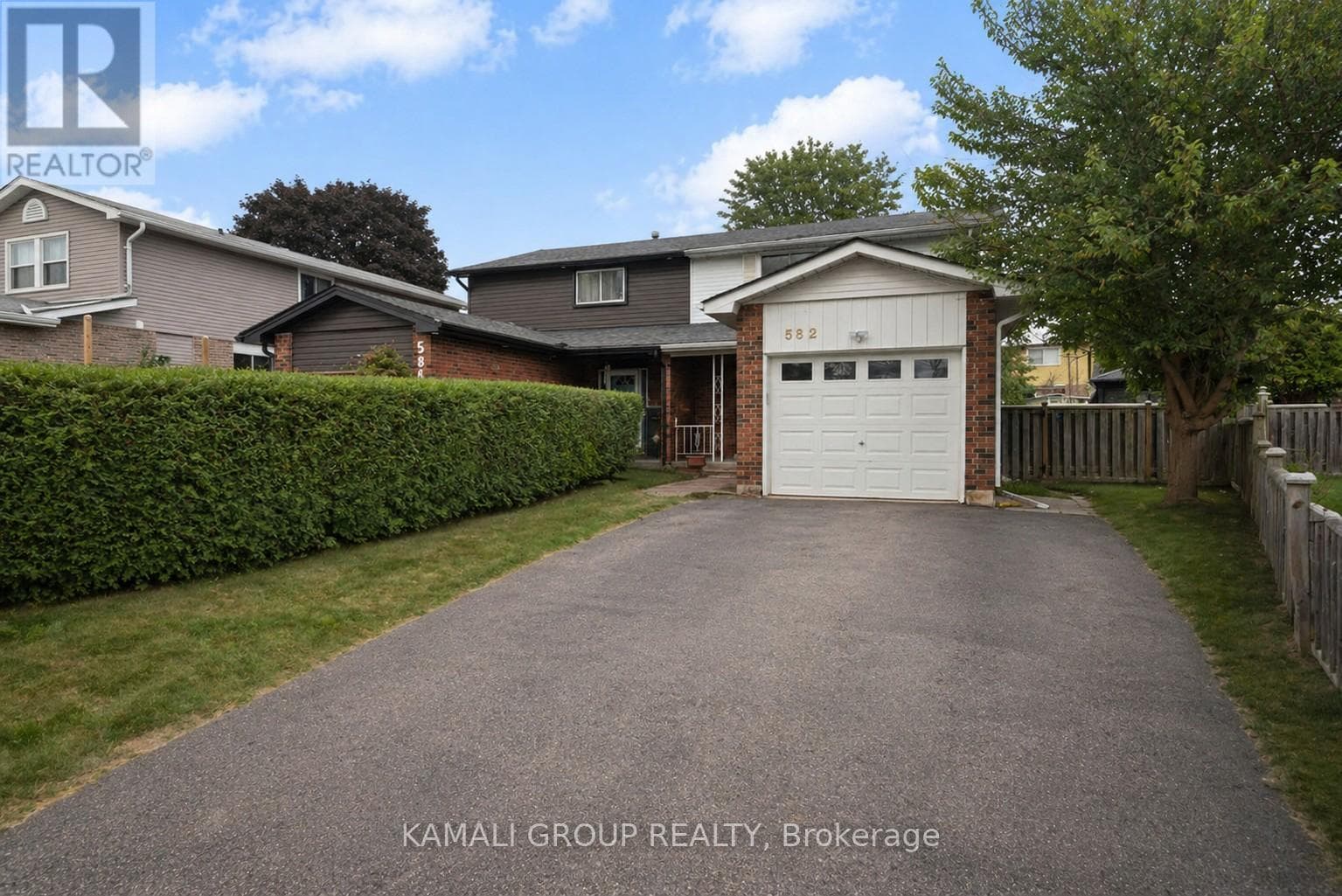 582 LAKEVIEW AVENUE in LAKEVIEW