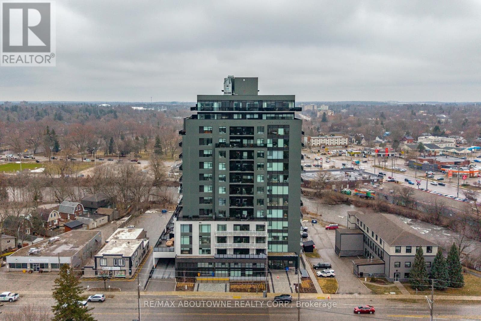 506 - 71 WYNDHAM STREET S in Downtown