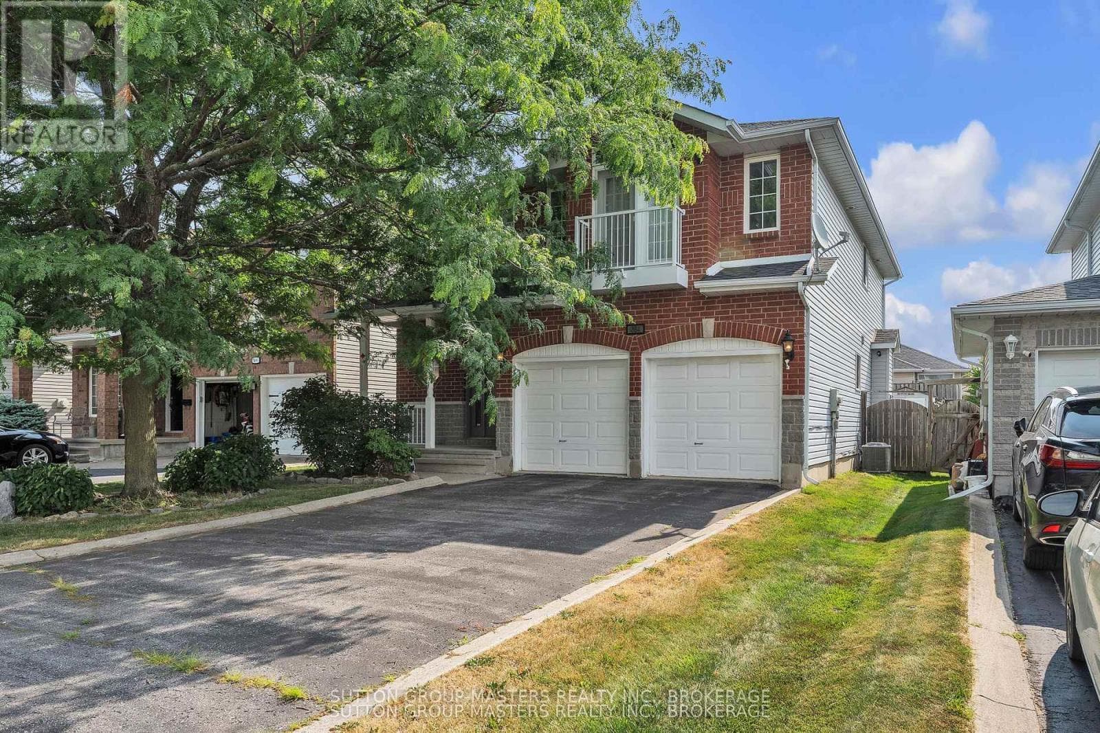 384 EMERALD STREET in Cataraqui North