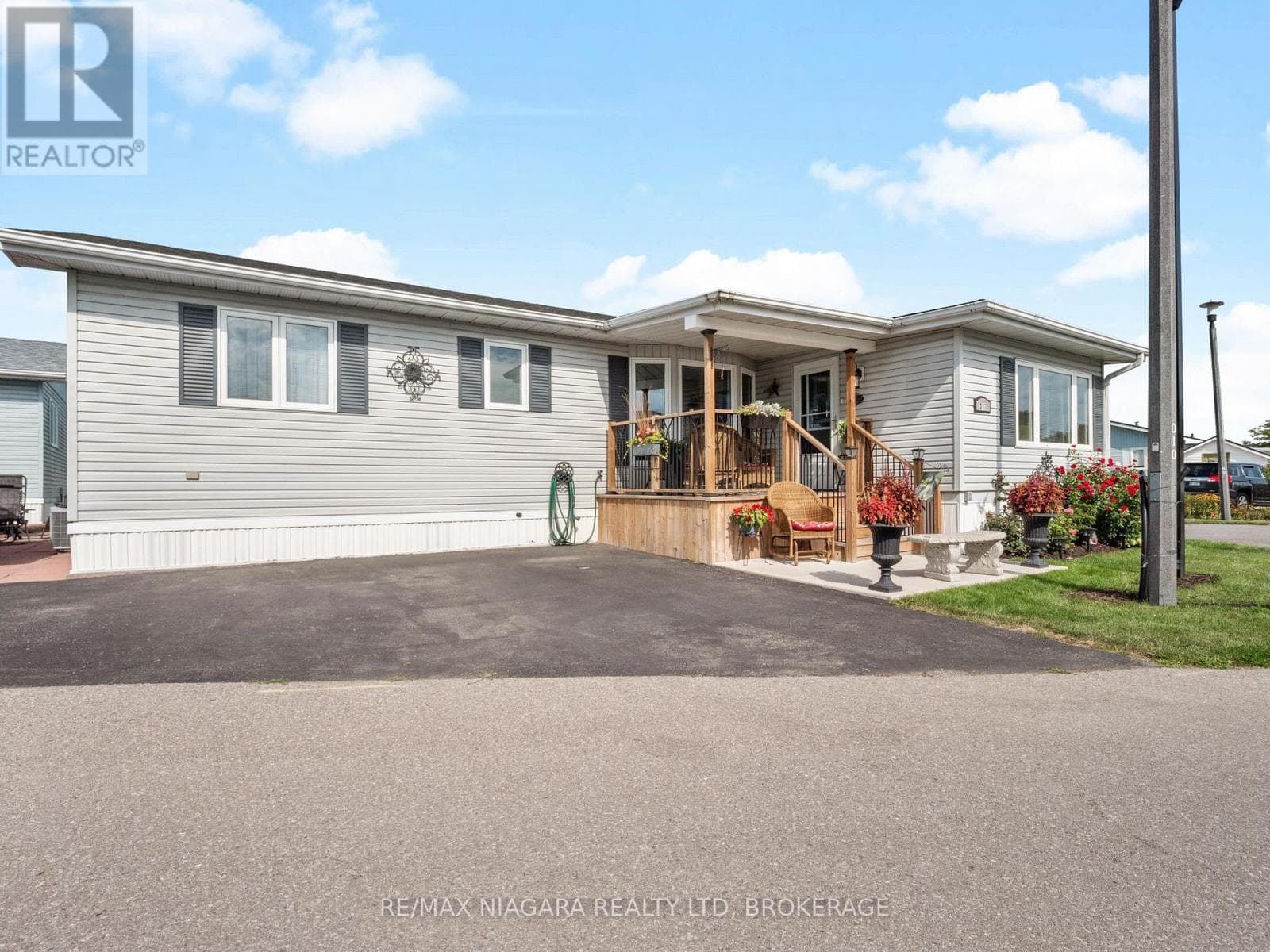317 - 3033 TOWNLINE ROAD in