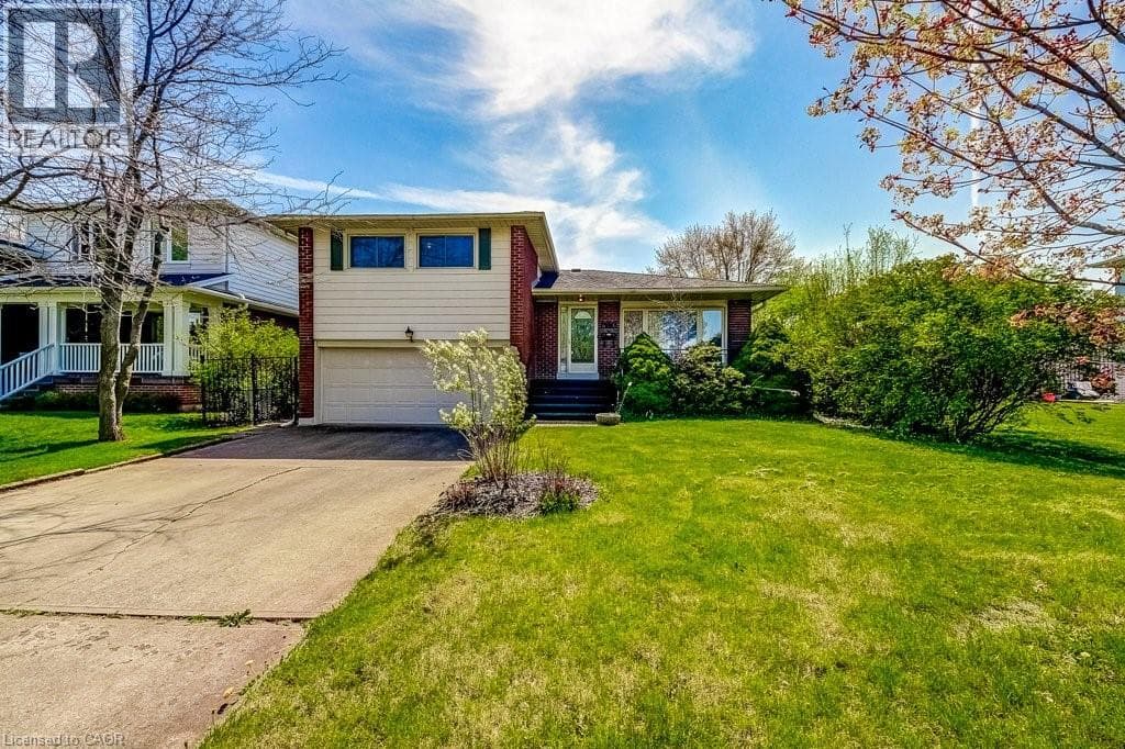 4356 DUBLIN CRESCENT in