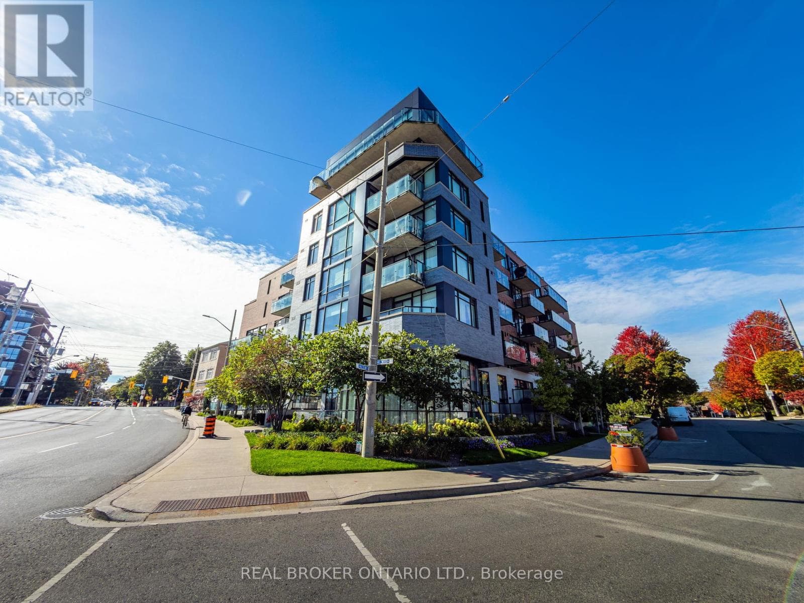 606 - 25 MALCOLM ROAD in Leaside-Bennington