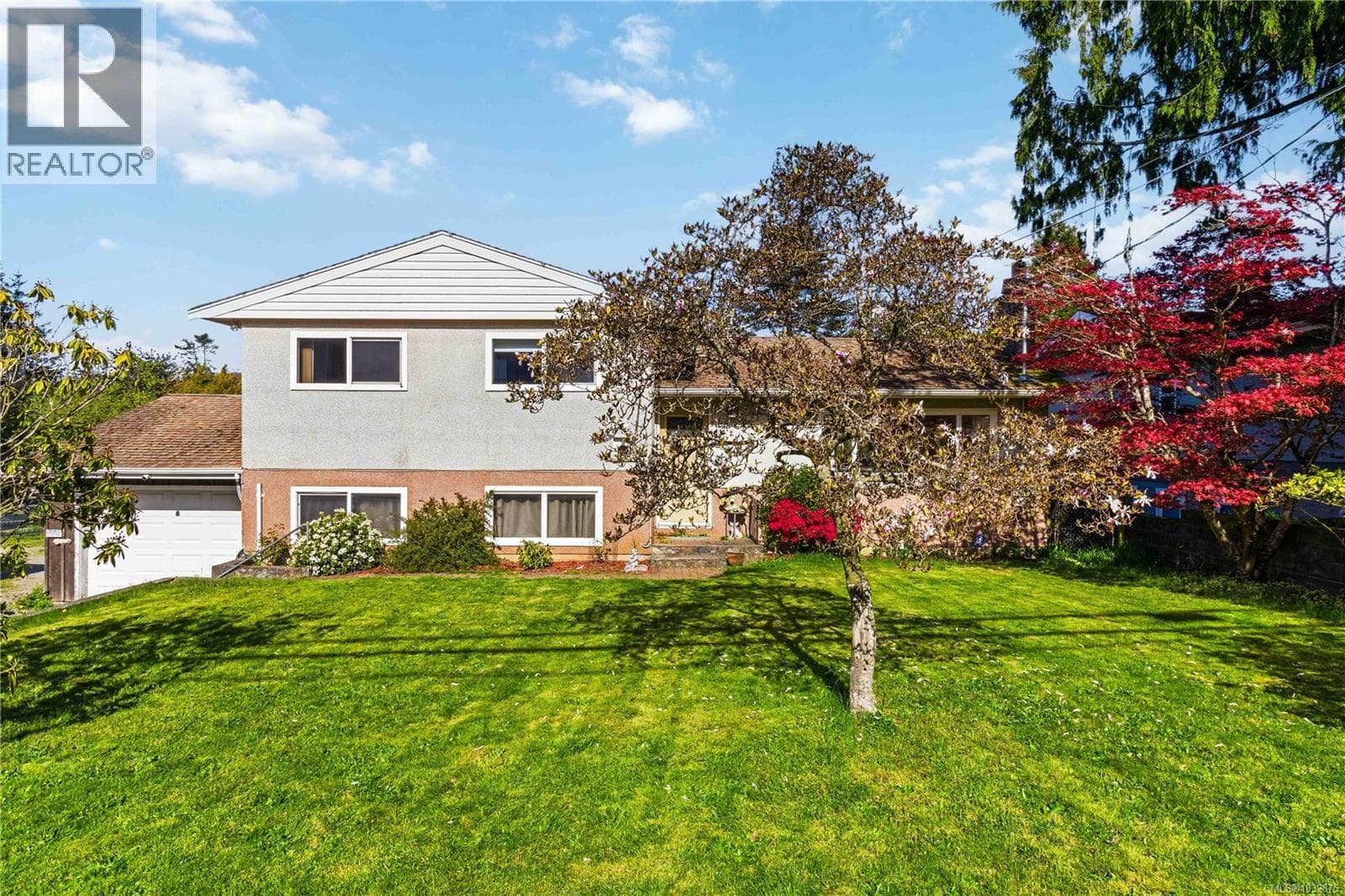 2123 Church Rd in