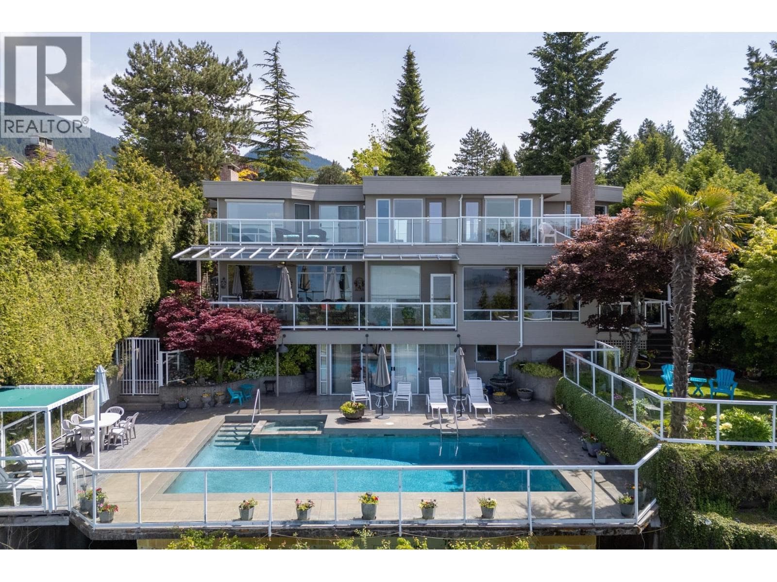 4729 WOODBURN ROAD in Eagle Harbour
