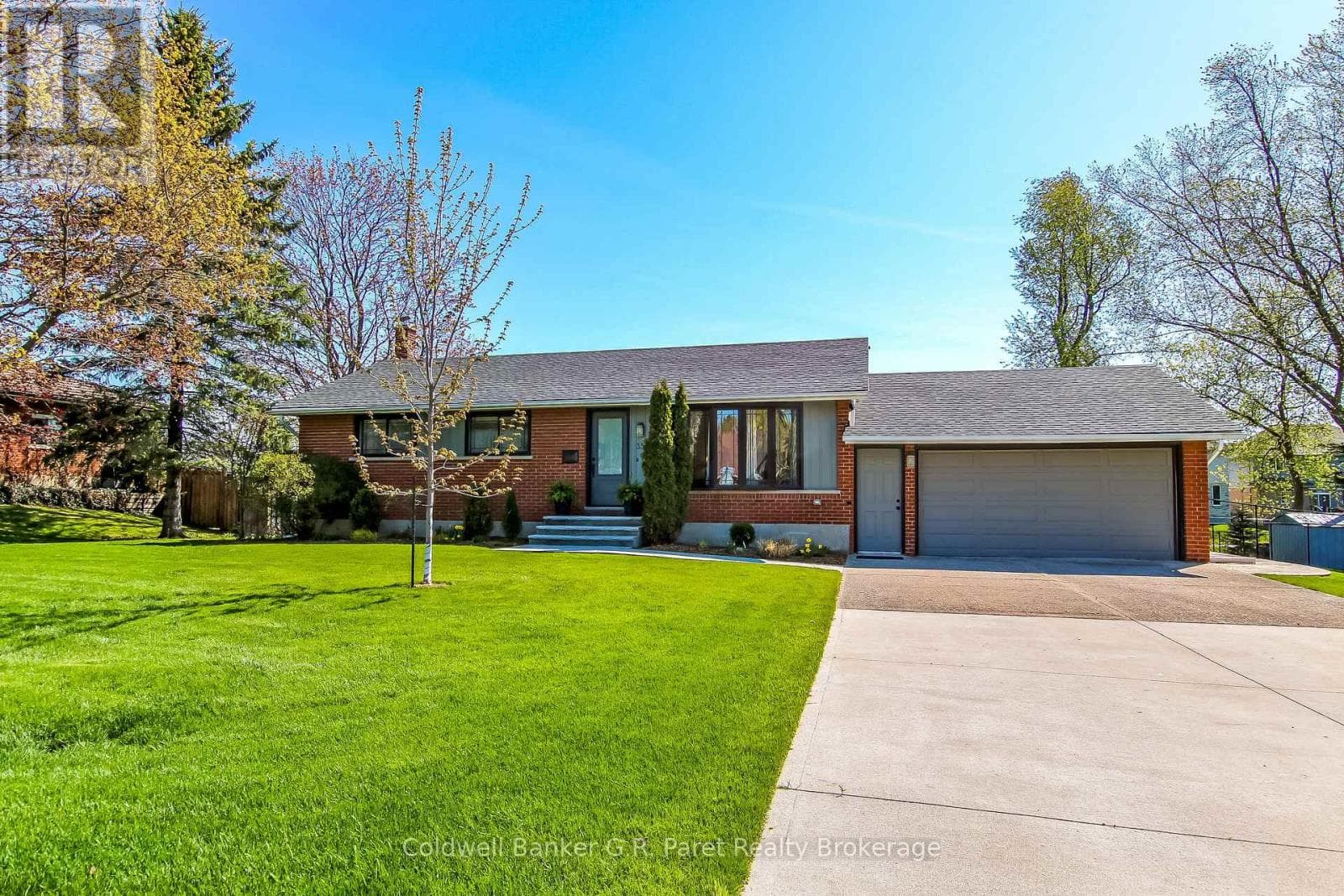 35 TANAGER DRIVE in