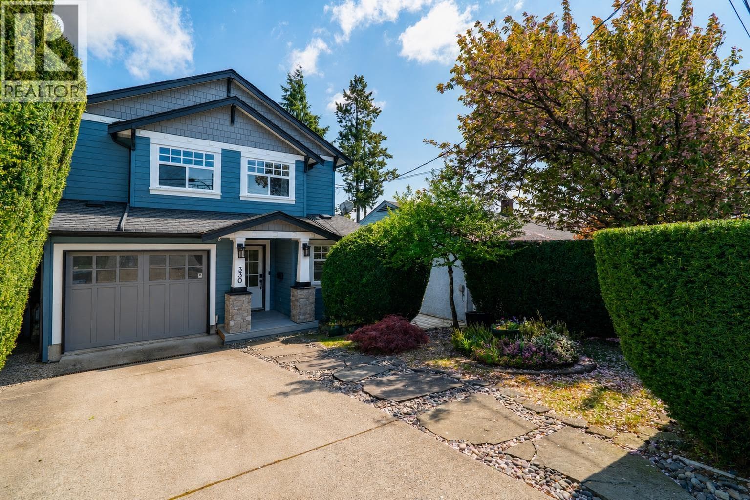330 RICHMOND STREET in