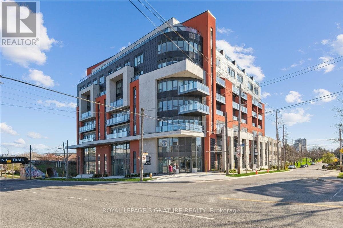 701 - 2433 DUFFERIN STREET in Briar Hill-Belgravia