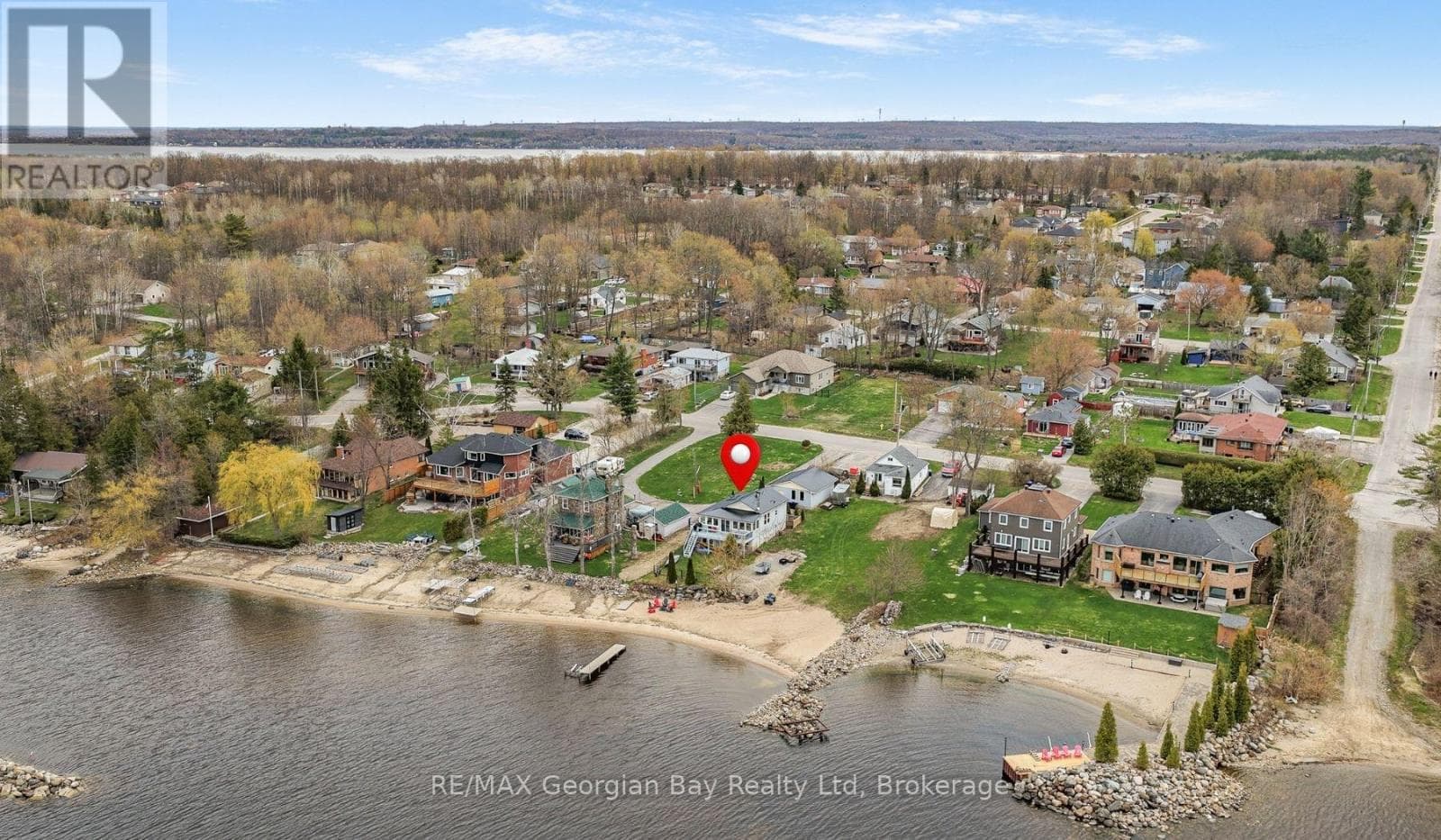 12 ROBINS POINT ROAD in