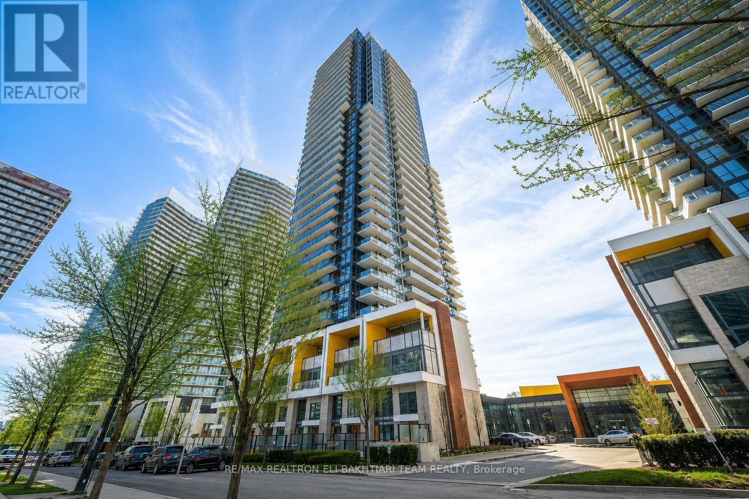 2511 - 95 MCMAHON DRIVE in Bayview Village