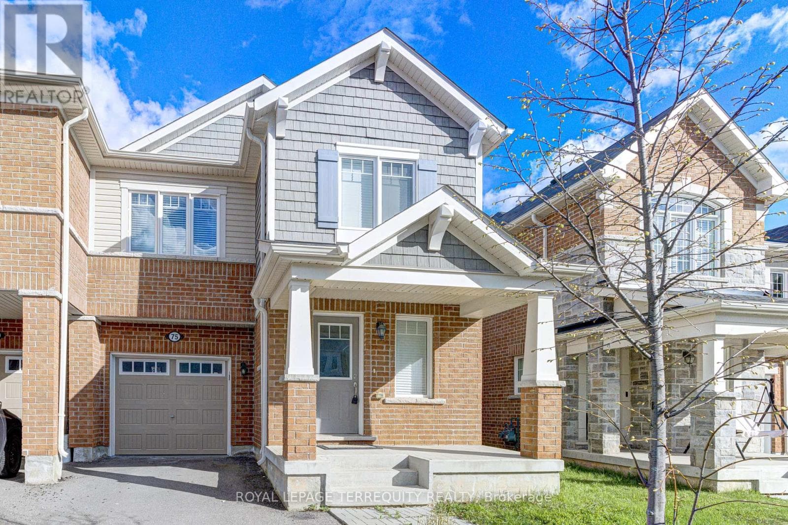75 REICHERT COURT in Willmott