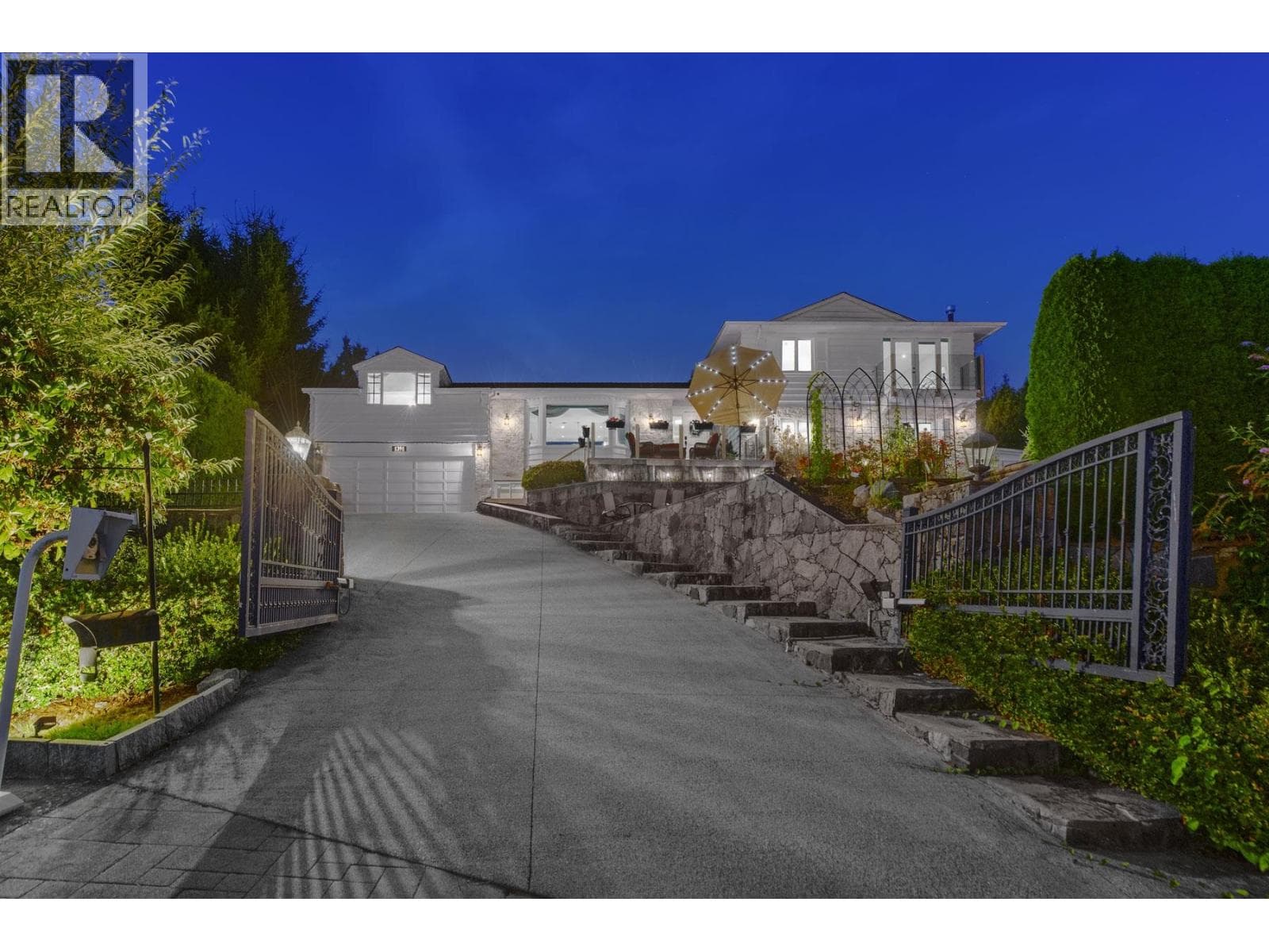 1391 CHARTWELL DRIVE in Chelsea Park