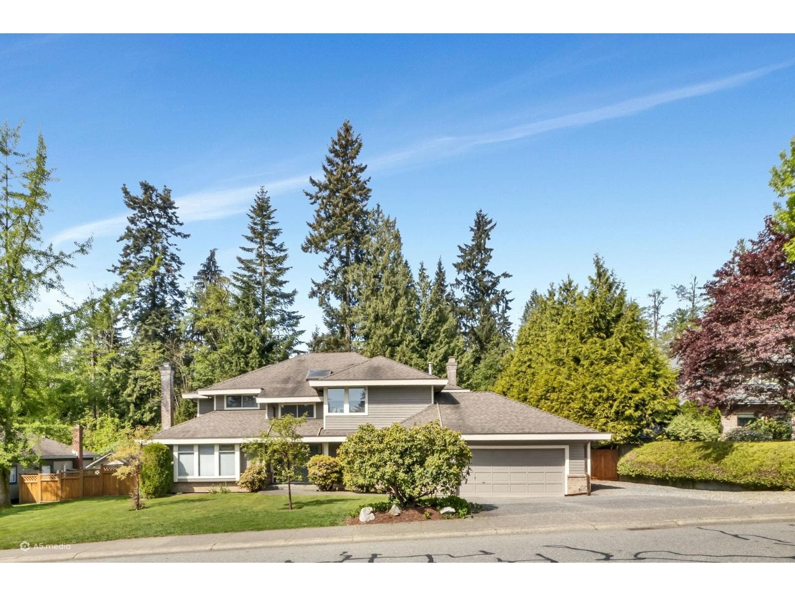 8149 149 STREET in