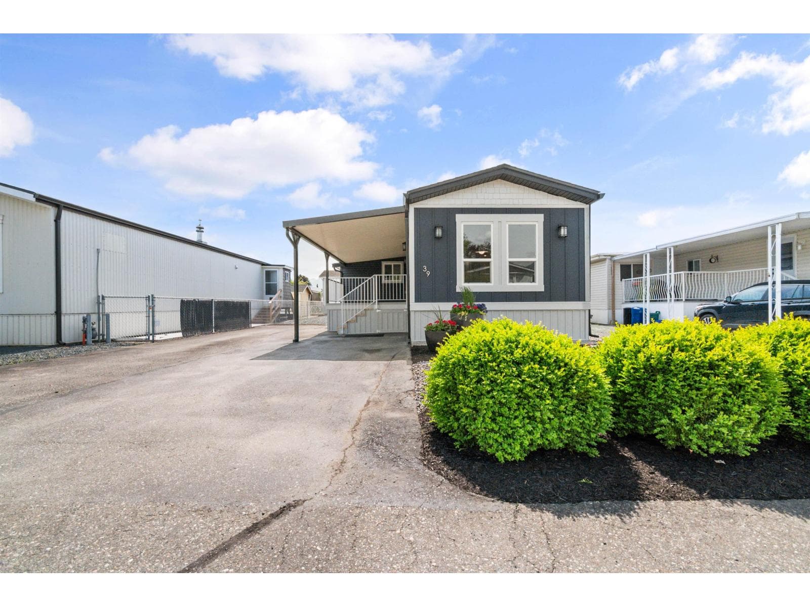 39 9055 ASHWELL ROAD, Chilliwack Proper West in