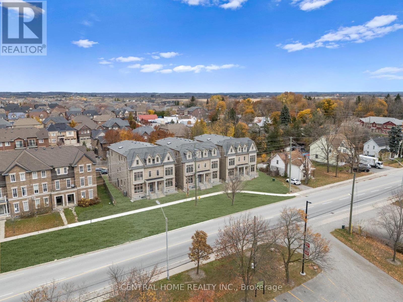 2946-2956 ELGIN MILLS ROAD E in Markham 16th