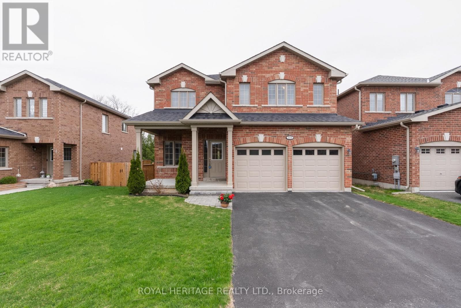 141 SPRINGDALE DRIVE in Lindsay