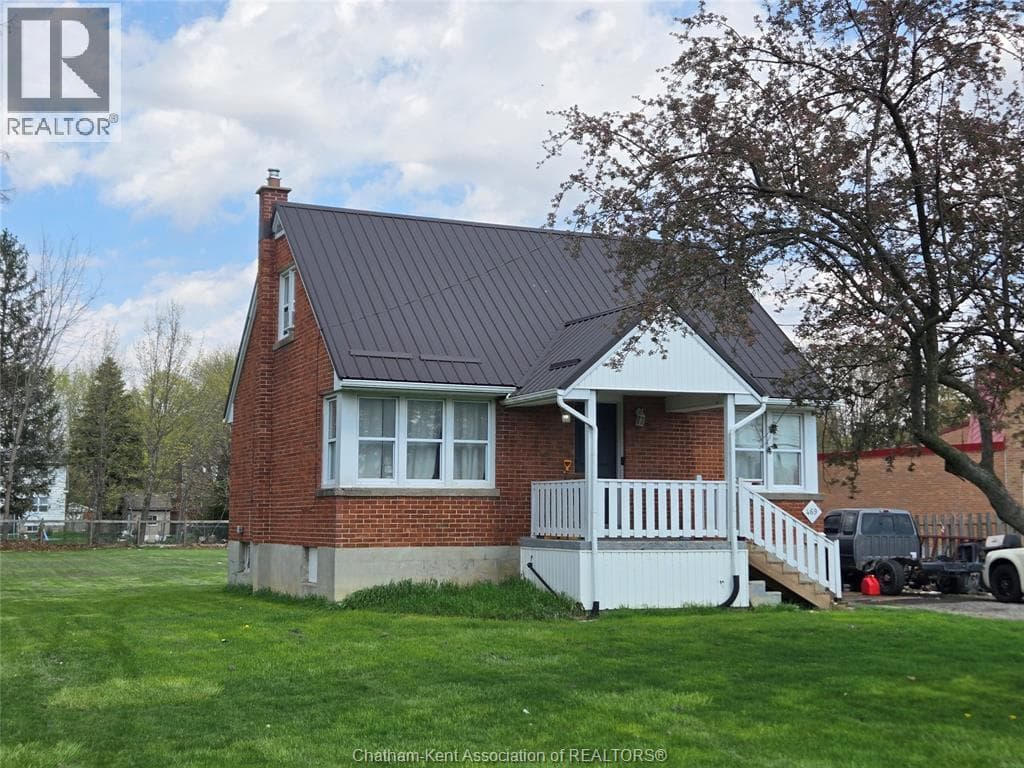 469 ST. CLAIR STREET in