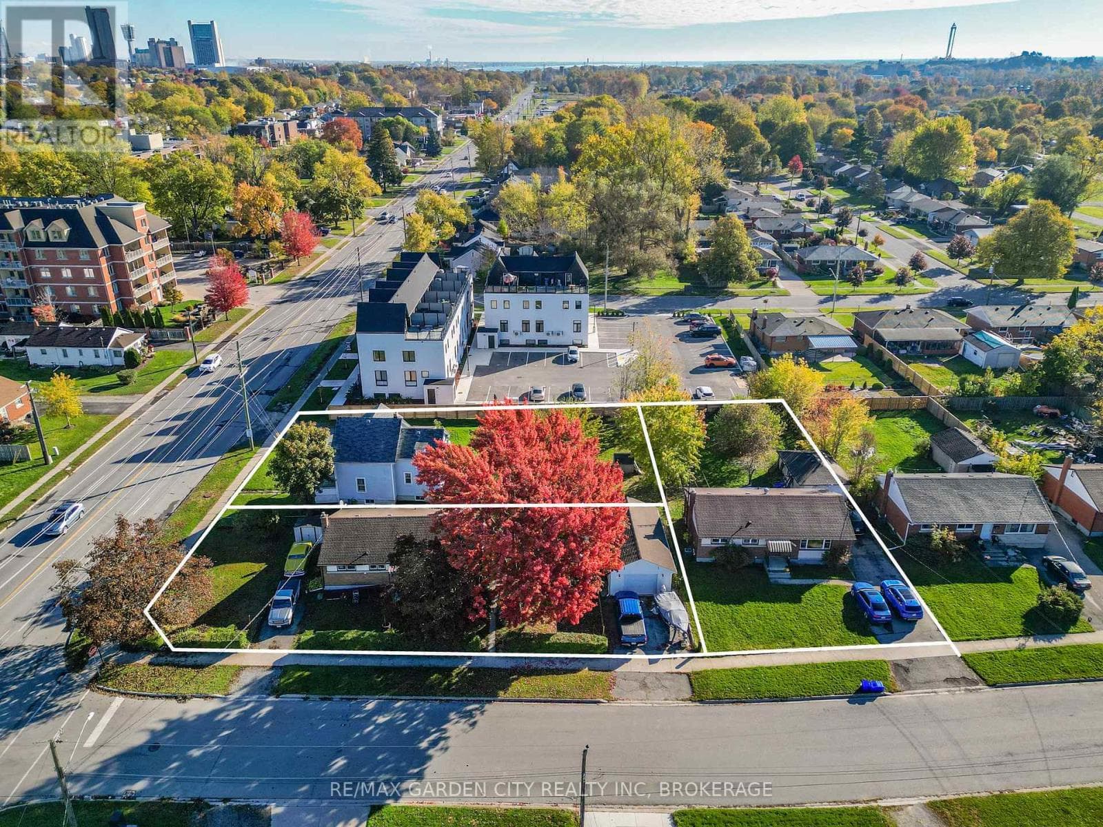 6560 MCLEOD ROAD in