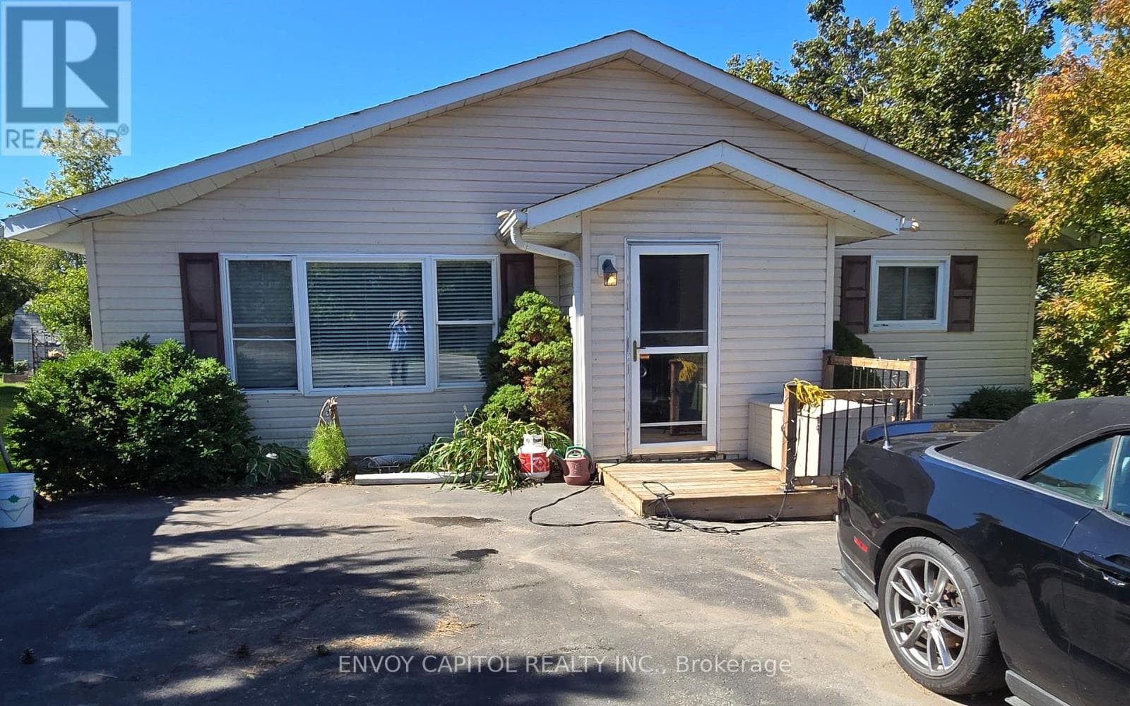 2303 THURSTONIA ROAD in Harvey