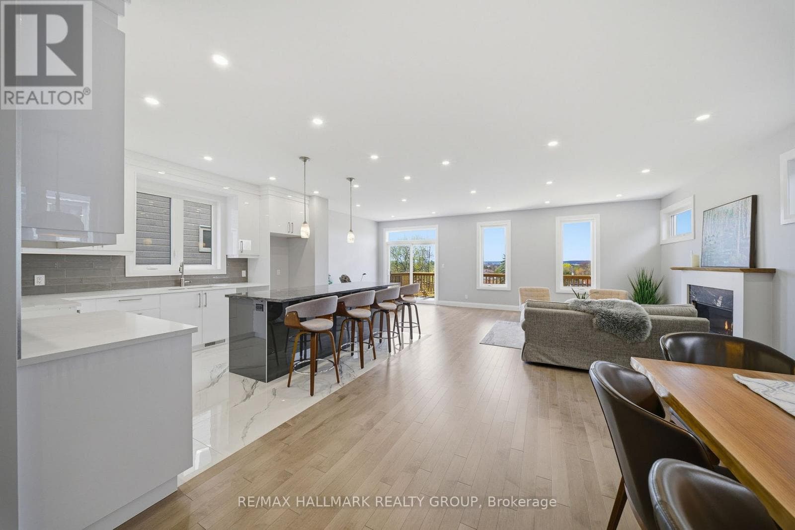6933 NOTRE DAME STREET in ORLEANS VILLAGE - CHATEAUNEUF